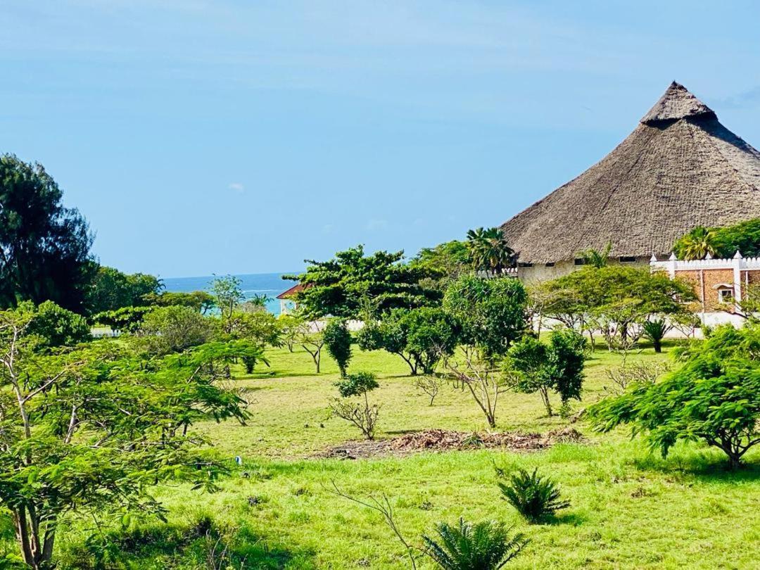 The Bali Resort Zanzibar Pingwe Exterior foto